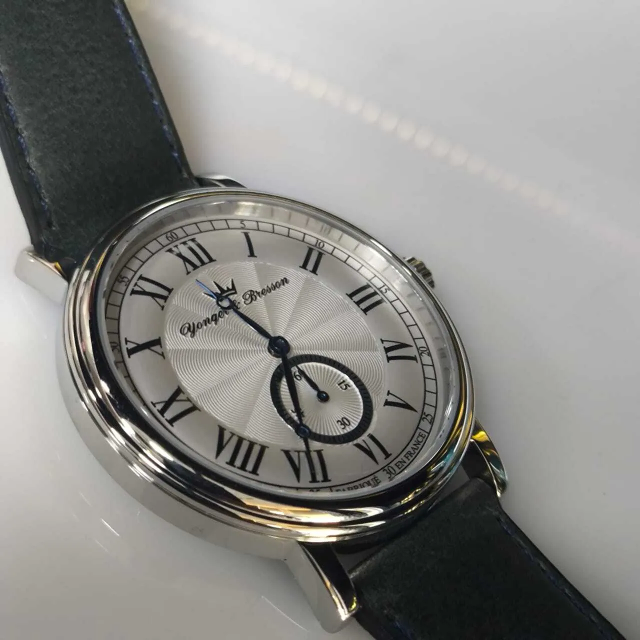 YOUNGER &amp; BRESSON HCC077BS26